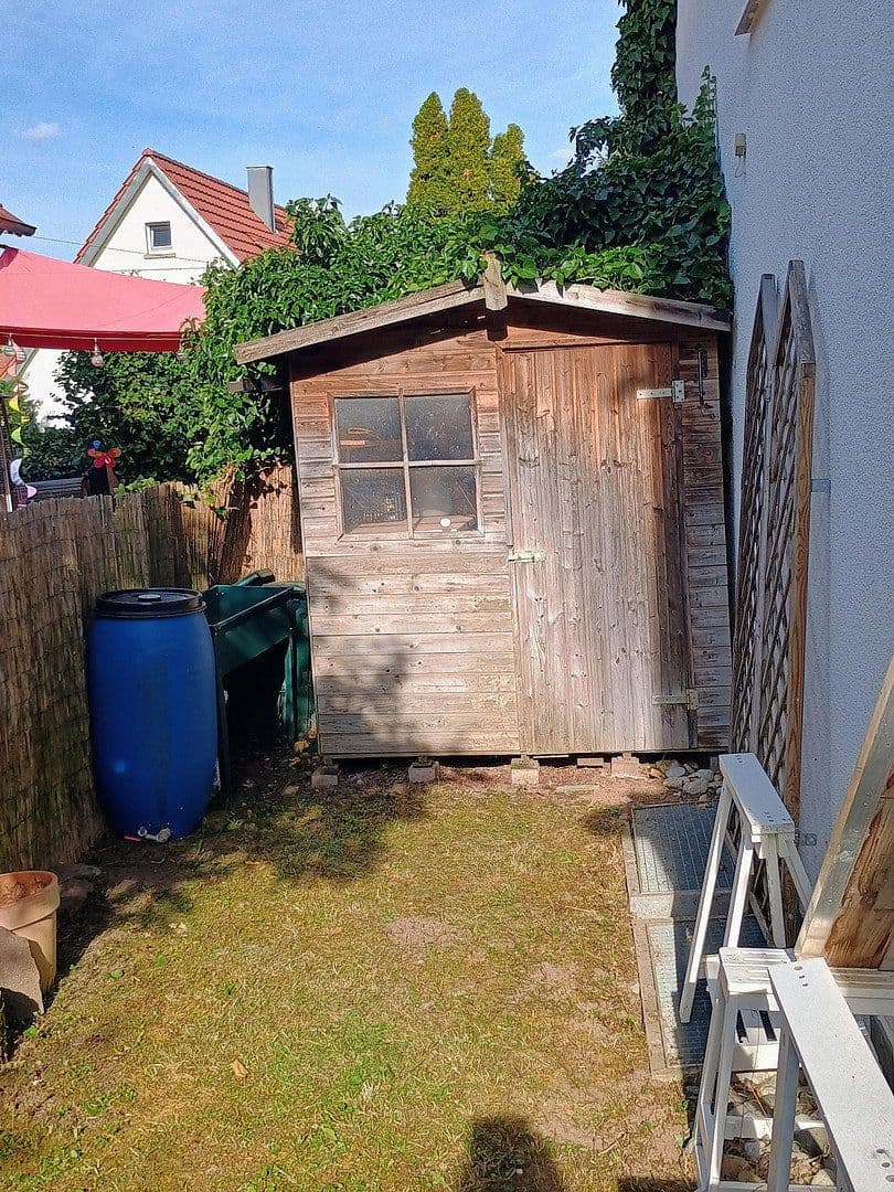 Prenájom bytu 3-izbový 79 m², Pommerstrasse 54, Kernen im Remstal, Bádensko-Wurttembersko Prenájom bytu 3-izbový 79 m², Pommerstrasse 54, Kernen im Remstal, Bádensko-Wurttembersko