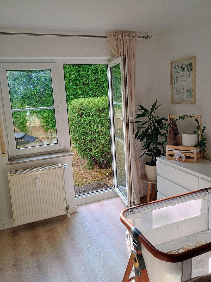 Prenájom bytu 3-izbový 79 m², Pommerstrasse 54, Kernen im Remstal, Bádensko-Wurttembersko Prenájom bytu 3-izbový 79 m², Pommerstrasse 54, Kernen im Remstal, Bádensko-Wurttembersko
