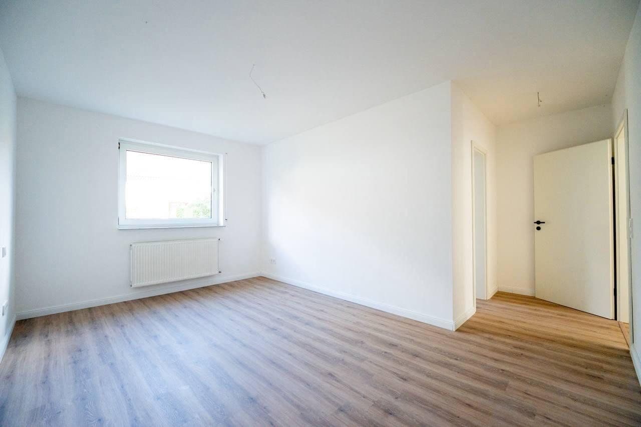 Predaj domu 275 m², pozemok 594 m², Steinwenden, Porýnie-Falcko Predaj domu 275 m², pozemok 594 m², Steinwenden, Porýnie-Falcko
