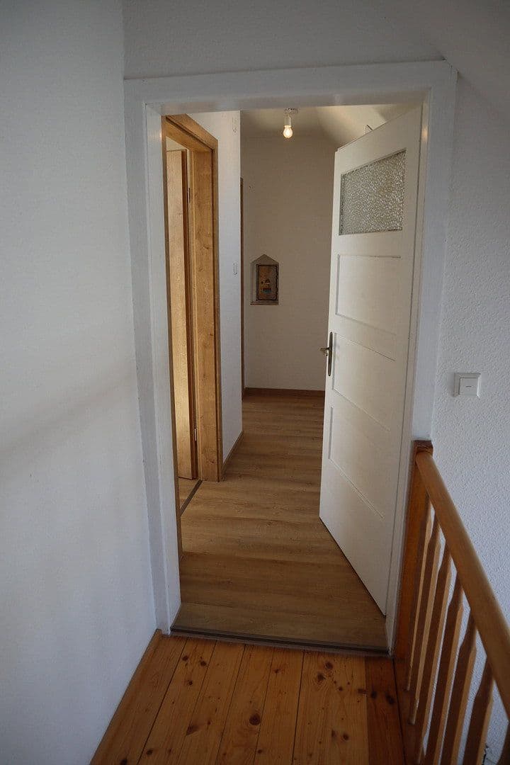 Prenájom domu 125 m², pozemok 311 m², Gerstetten, Bádensko-Wurttembersko Prenájom domu 125 m², pozemok 311 m², Gerstetten, Bádensko-Wurttembersko