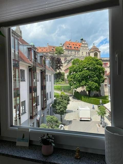 Prenájom bytu 3-izbový 89 m², Sigmaringen, Bádensko-Wurttembersko Prenájom bytu 3-izbový 89 m², Sigmaringen, Bádensko-Wurttembersko