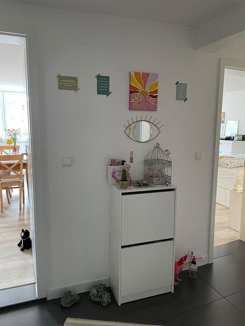 Prenájom bytu 3-izbový 89 m², Sigmaringen, Bádensko-Wurttembersko Prenájom bytu 3-izbový 89 m², Sigmaringen, Bádensko-Wurttembersko