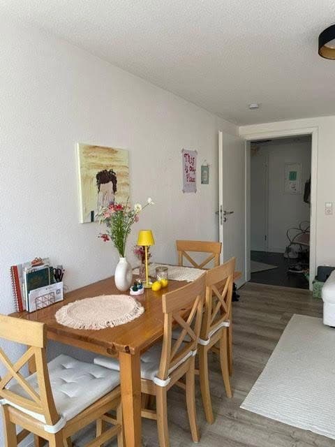Prenájom bytu 3-izbový 89 m², Sigmaringen, Bádensko-Wurttembersko Prenájom bytu 3-izbový 89 m², Sigmaringen, Bádensko-Wurttembersko