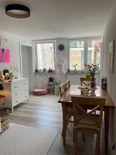 Prenájom bytu 3-izbový 89 m², Sigmaringen, Bádensko-Wurttembersko Prenájom bytu 3-izbový 89 m², Sigmaringen, Bádensko-Wurttembersko