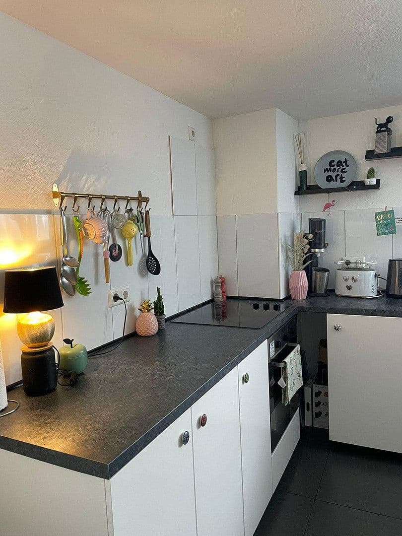 Prenájom bytu 3-izbový 89 m², Sigmaringen, Bádensko-Wurttembersko Prenájom bytu 3-izbový 89 m², Sigmaringen, Bádensko-Wurttembersko