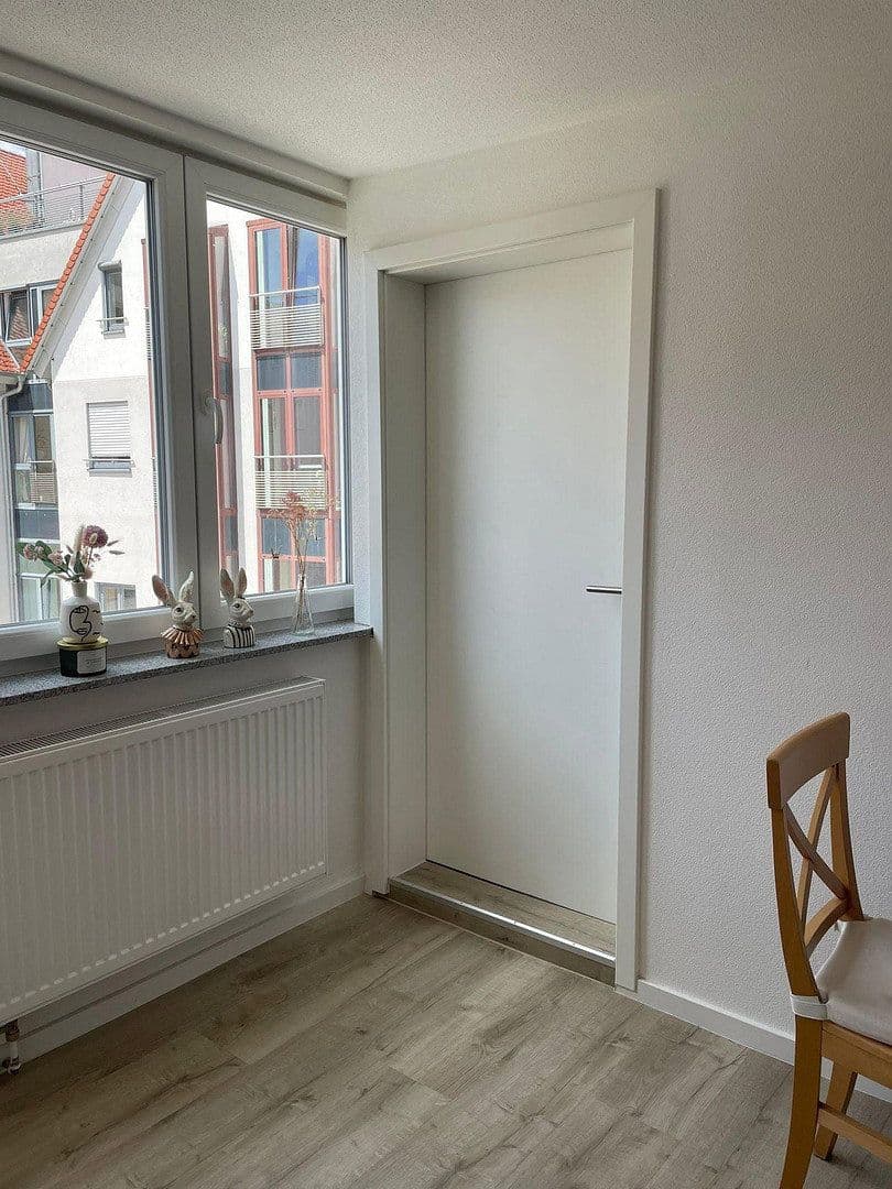 Prenájom bytu 3-izbový 89 m², Sigmaringen, Bádensko-Wurttembersko Prenájom bytu 3-izbový 89 m², Sigmaringen, Bádensko-Wurttembersko