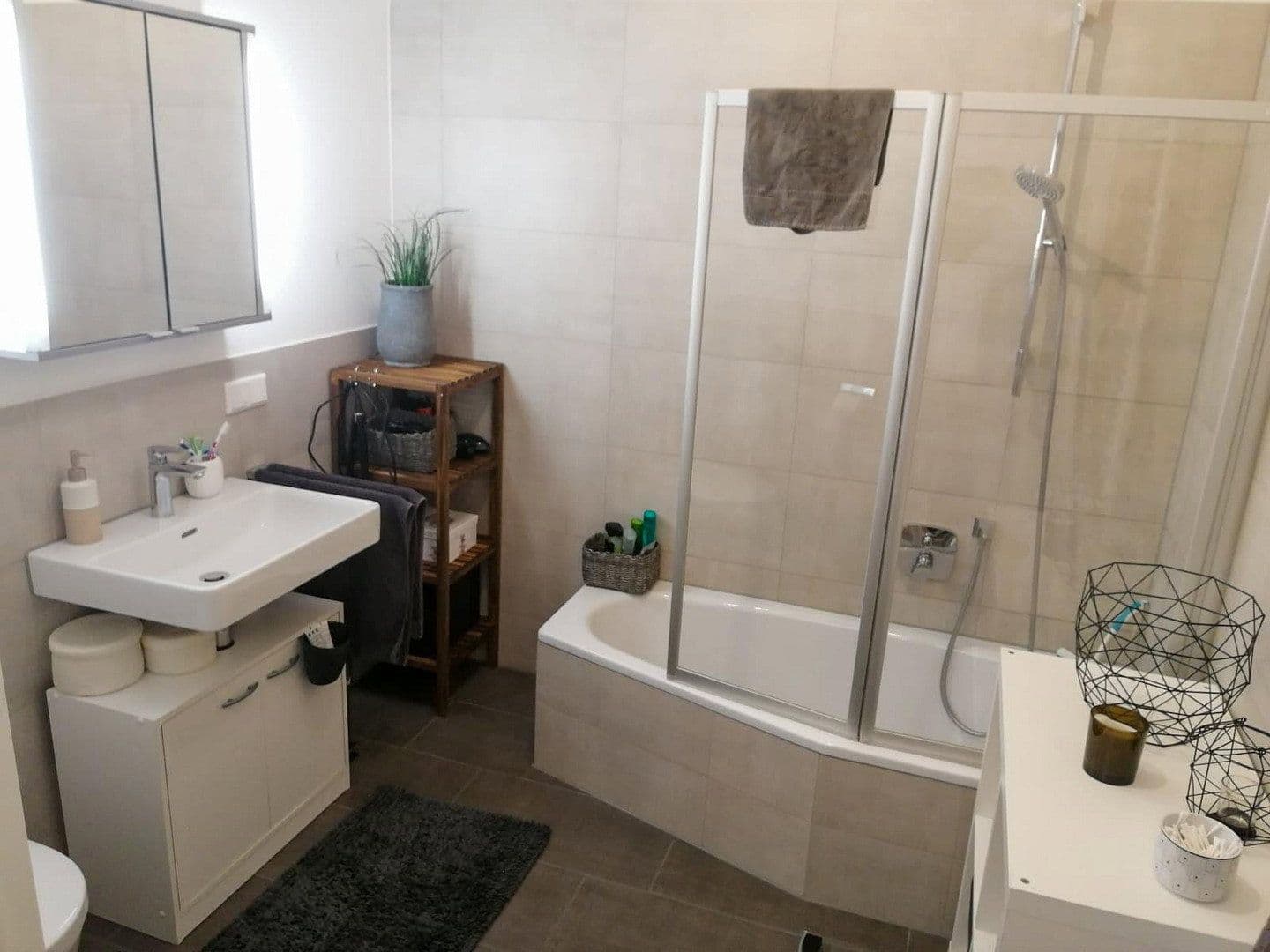 Prenájom bytu 2-izbový 60 m², Schönbrunner Str. 19 A, Landshut, Bavorsko Prenájom bytu 2-izbový 60 m², Schönbrunner Str. 19 A, Landshut, Bavorsko
