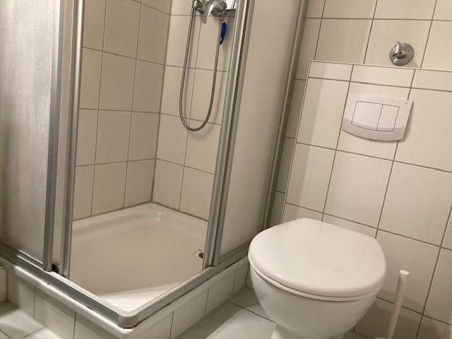 Prenájom bytu 1-izbový 43 m², Krumme Str. 75, Berlin, Berlín Prenájom bytu 1-izbový 43 m², Krumme Str. 75, Berlin, Berlín