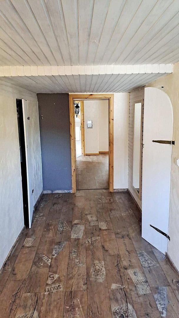 Predaj domu 300 m², pozemok 700 m², Bad Endbach, Hesensko Predaj domu 300 m², pozemok 700 m², Bad Endbach, Hesensko