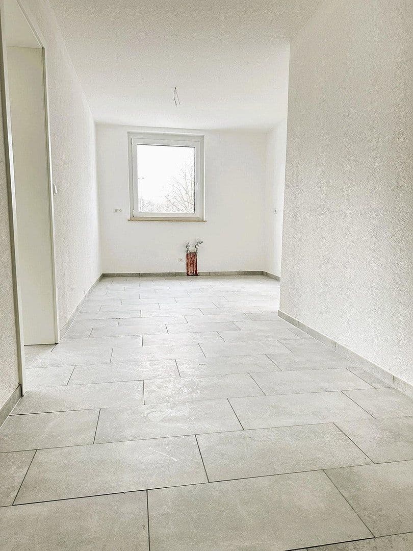 Prenájom bytu 2-izbový 46 m², Fichtestr. 42, Singen (Hohentwiel), Bádensko-Wurttembersko Prenájom bytu 2-izbový 46 m², Fichtestr. 42, Singen (Hohentwiel), Bádensko-Wurttembersko