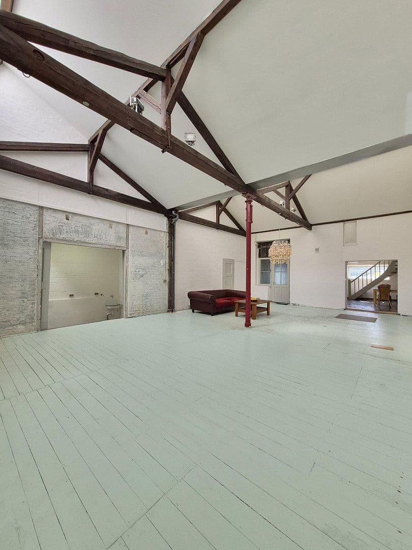 Predaj domu 316 m², pozemok 278 m², Krefeld, Severné Porýnie - Westfálsko Predaj domu 316 m², pozemok 278 m², Krefeld, Severné Porýnie - Westfálsko