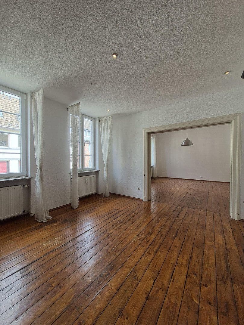 Predaj domu 316 m², pozemok 278 m², Krefeld, Severné Porýnie - Westfálsko Predaj domu 316 m², pozemok 278 m², Krefeld, Severné Porýnie - Westfálsko