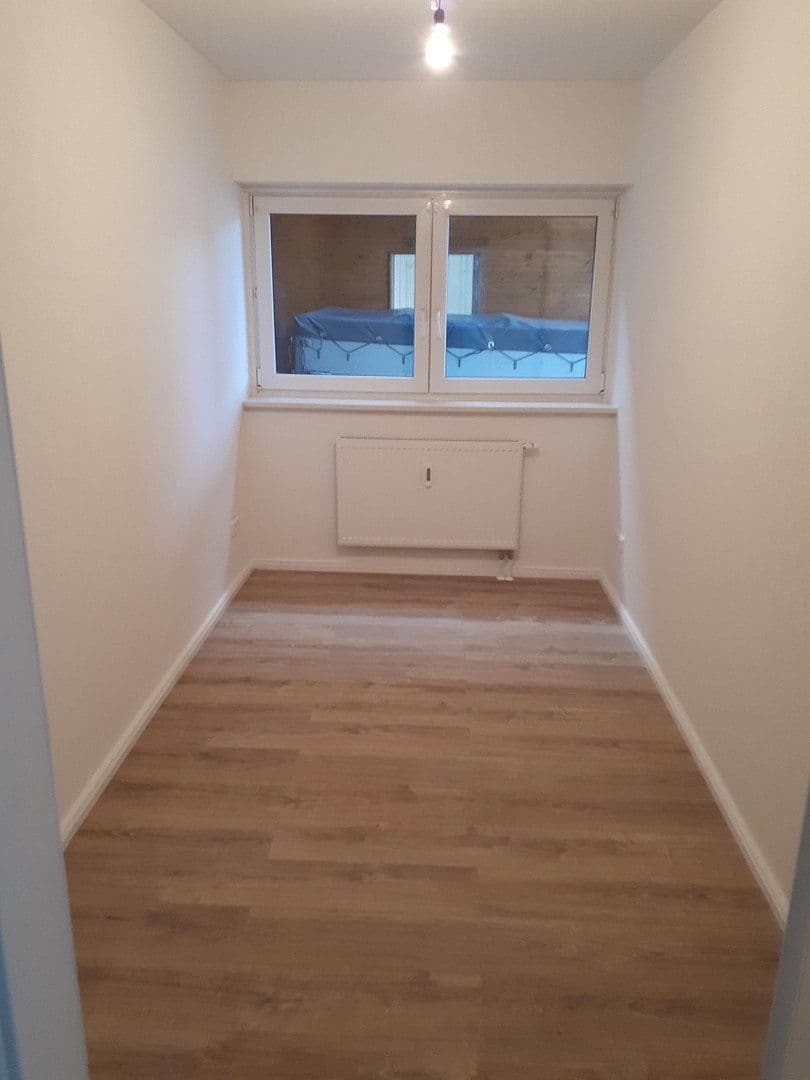 Prenájom bytu 3-izbový 110 m², Lübeck, Šlezvicko-Holštajnsko Prenájom bytu 3-izbový 110 m², Lübeck, Šlezvicko-Holštajnsko