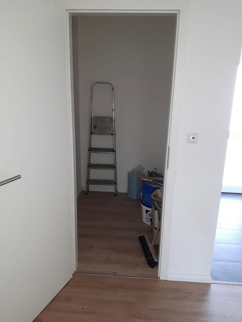 Prenájom bytu 3-izbový 110 m², Lübeck, Šlezvicko-Holštajnsko Prenájom bytu 3-izbový 110 m², Lübeck, Šlezvicko-Holštajnsko