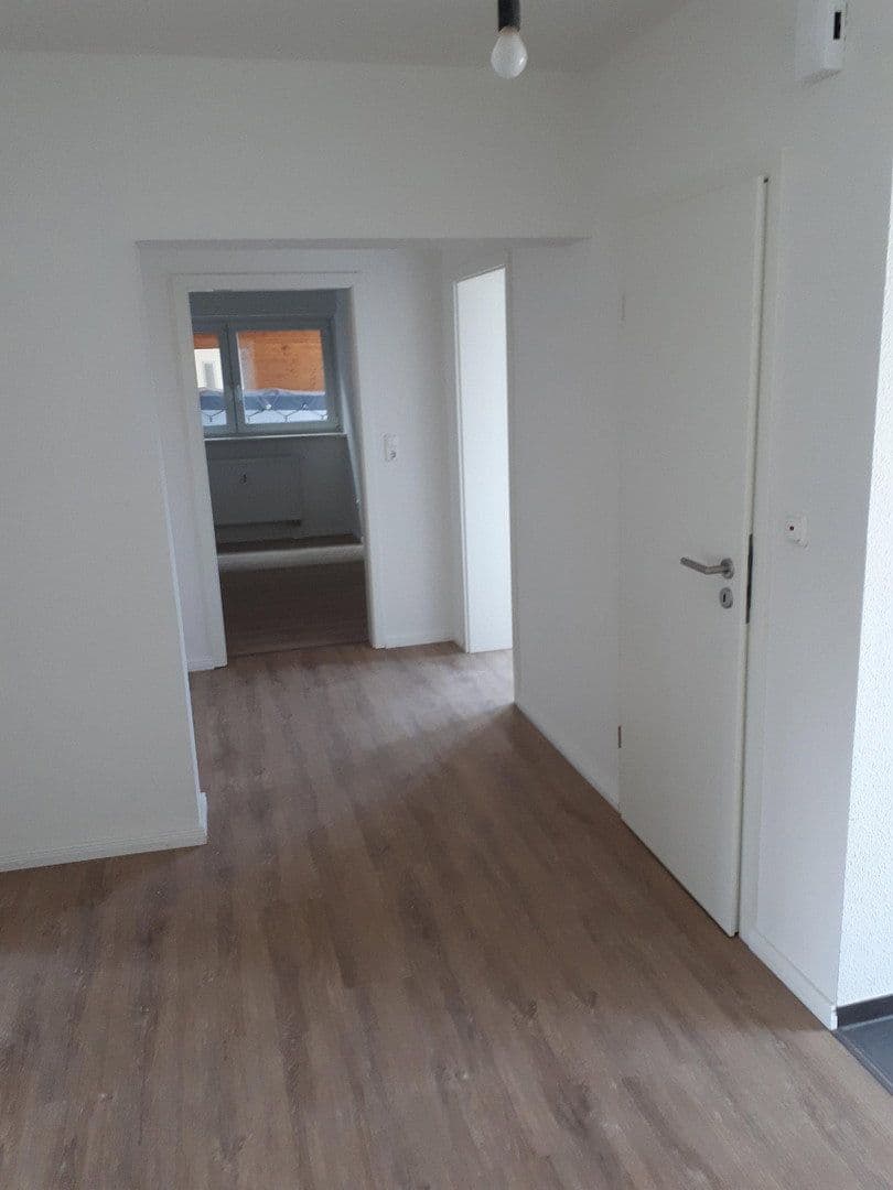 Prenájom bytu 3-izbový 110 m², Lübeck, Šlezvicko-Holštajnsko Prenájom bytu 3-izbový 110 m², Lübeck, Šlezvicko-Holštajnsko
