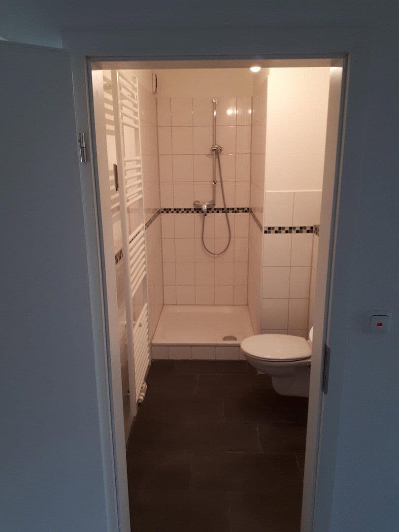 Prenájom bytu 3-izbový 110 m², Lübeck, Šlezvicko-Holštajnsko Prenájom bytu 3-izbový 110 m², Lübeck, Šlezvicko-Holštajnsko