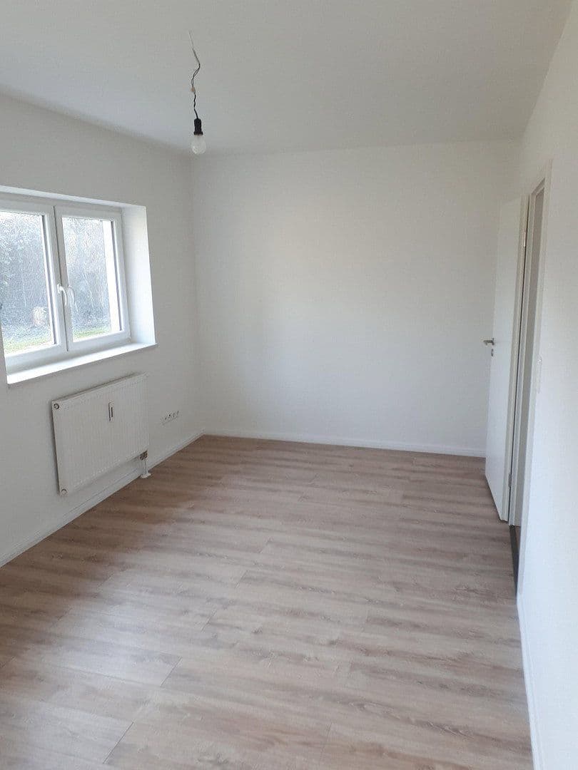 Prenájom bytu 3-izbový 110 m², Lübeck, Šlezvicko-Holštajnsko Prenájom bytu 3-izbový 110 m², Lübeck, Šlezvicko-Holštajnsko