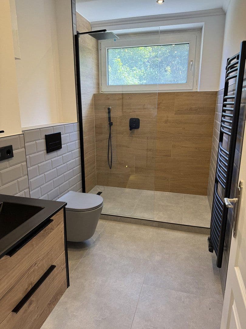 Predaj bytu 3-izbový 70 m², Hannover, Dolné Sasko Predaj bytu 3-izbový 70 m², Hannover, Dolné Sasko