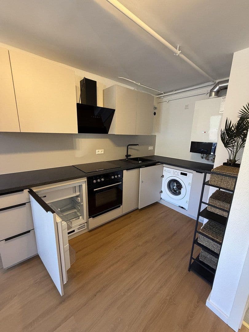 Predaj bytu 1-izbový 30 m², Stuttgart-Süd, Bádensko-Wurttembersko Predaj bytu 1-izbový 30 m², Stuttgart-Süd, Bádensko-Wurttembersko