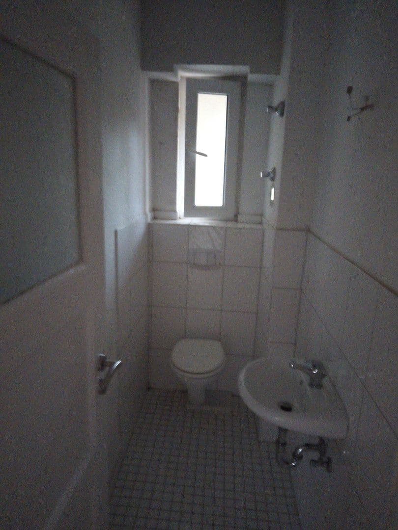 Prenájom bytu 4-izbový 105 m², Zweibrücken, Porýnie-Falcko Prenájom bytu 4-izbový 105 m², Zweibrücken, Porýnie-Falcko