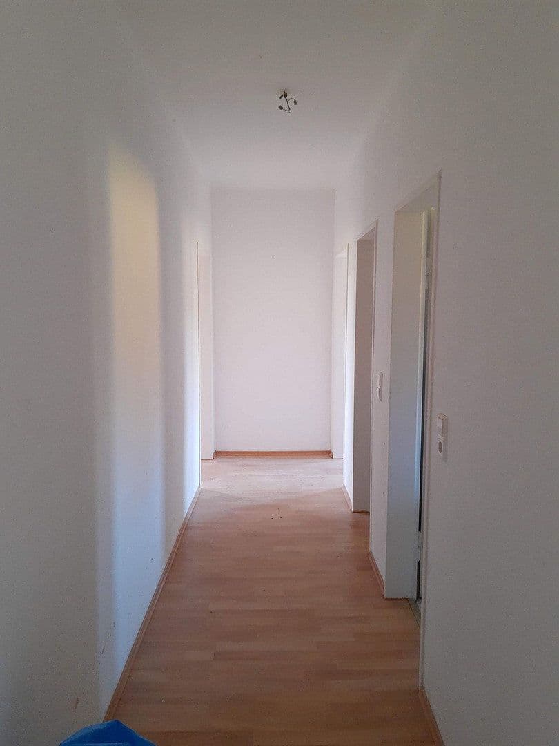 Prenájom bytu 4-izbový 105 m², Zweibrücken, Porýnie-Falcko Prenájom bytu 4-izbový 105 m², Zweibrücken, Porýnie-Falcko