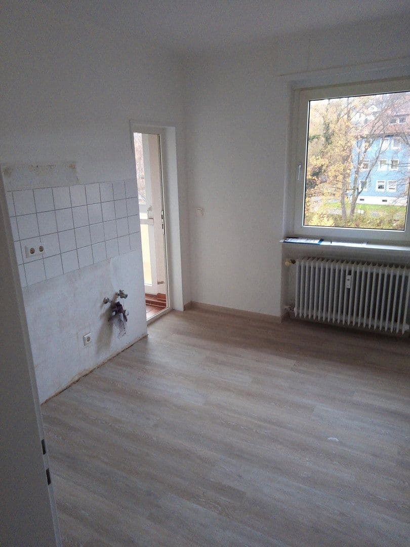 Prenájom bytu 4-izbový 105 m², Zweibrücken, Porýnie-Falcko Prenájom bytu 4-izbový 105 m², Zweibrücken, Porýnie-Falcko