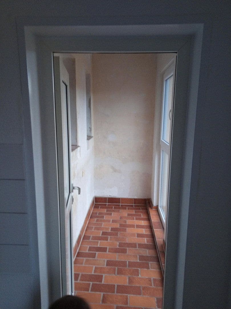 Prenájom bytu 4-izbový 105 m², Zweibrücken, Porýnie-Falcko Prenájom bytu 4-izbový 105 m², Zweibrücken, Porýnie-Falcko