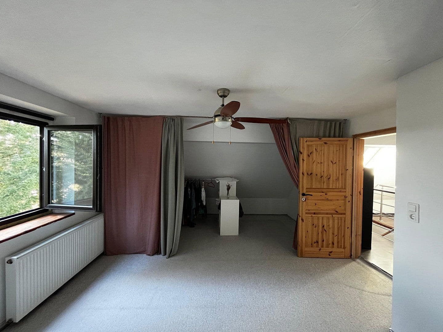 Predaj domu 180 m², pozemok 1.633 m², Petershagen/Eggersdorf, Brandenbursko Predaj domu 180 m², pozemok 1.633 m², Petershagen/Eggersdorf, Brandenbursko