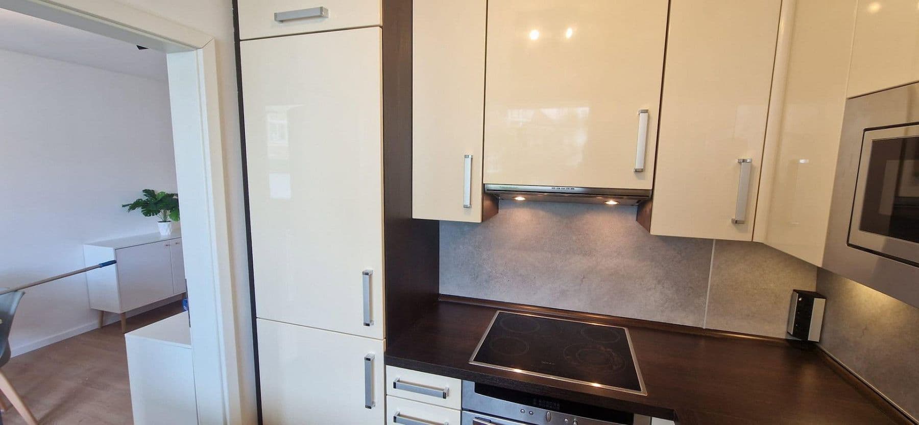 Prenájom bytu 2-izbový 55 m², Emilienstr. 6, Nürnberg, Bavorsko Prenájom bytu 2-izbový 55 m², Emilienstr. 6, Nürnberg, Bavorsko