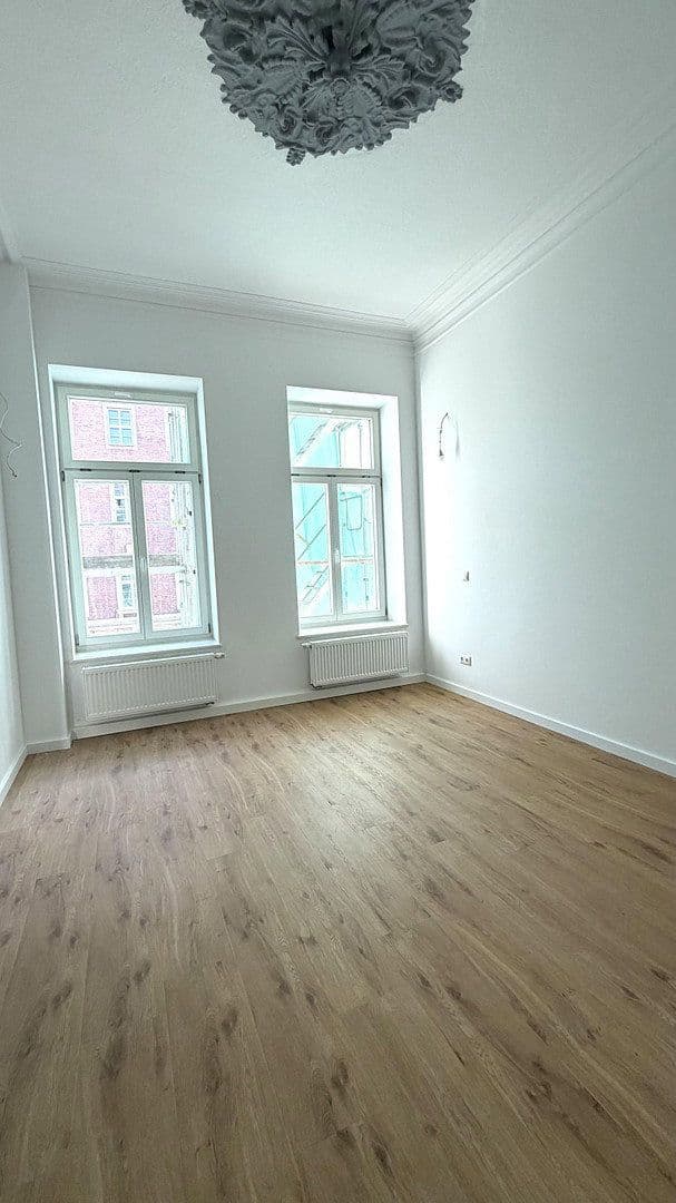 Prenájom bytu 3-izbový 85 m², Adalbertsteinweg 111, Aachen, Severné Porýnie - Westfálsko Prenájom bytu 3-izbový 85 m², Adalbertsteinweg 111, Aachen, Severné Porýnie - Westfálsko
