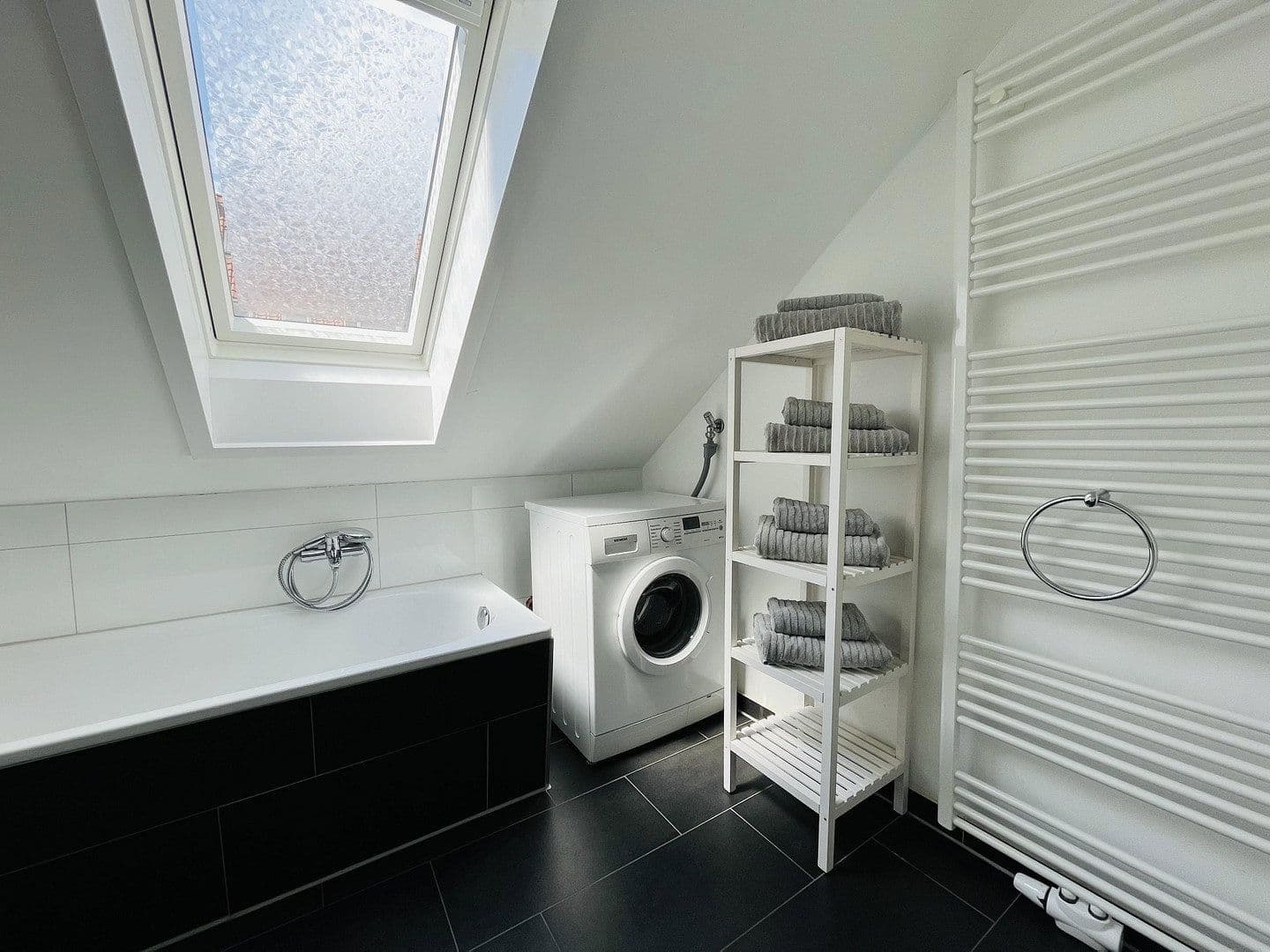 Predaj bytu 3-izbový 78 m², Hannover, Dolné Sasko Predaj bytu 3-izbový 78 m², Hannover, Dolné Sasko