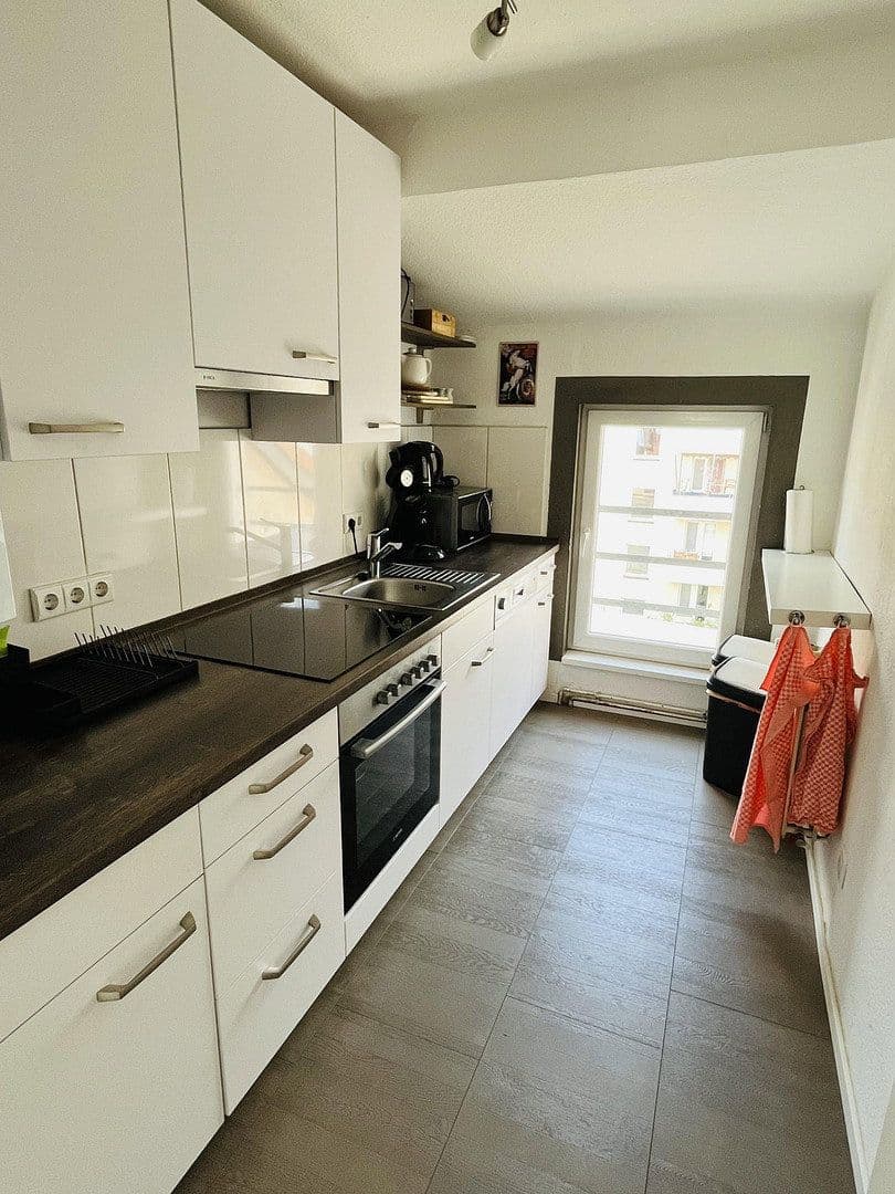 Predaj bytu 3-izbový 78 m², Hannover, Dolné Sasko Predaj bytu 3-izbový 78 m², Hannover, Dolné Sasko