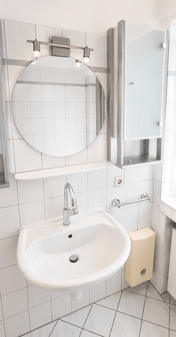 Prenájom bytu 3-izbový 66 m², Hatzfelder Str. 46, Paderborn, Severné Porýnie - Westfálsko Prenájom bytu 3-izbový 66 m², Hatzfelder Str. 46, Paderborn, Severné Porýnie - Westfálsko