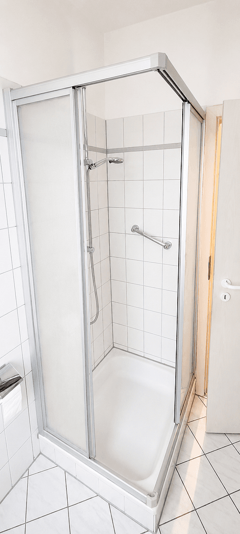 Prenájom bytu 3-izbový 66 m², Hatzfelder Str. 46, Paderborn, Severné Porýnie - Westfálsko Prenájom bytu 3-izbový 66 m², Hatzfelder Str. 46, Paderborn, Severné Porýnie - Westfálsko