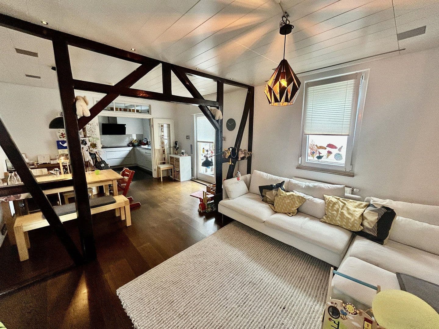 Prenájom domu 146 m², pozemok 162 m², Holzgrundstraße 17/2, Kornwestheim, Bádensko-Wurttembersko Prenájom domu 146 m², pozemok 162 m², Holzgrundstraße 17/2, Kornwestheim, Bádensko-Wurttembersko