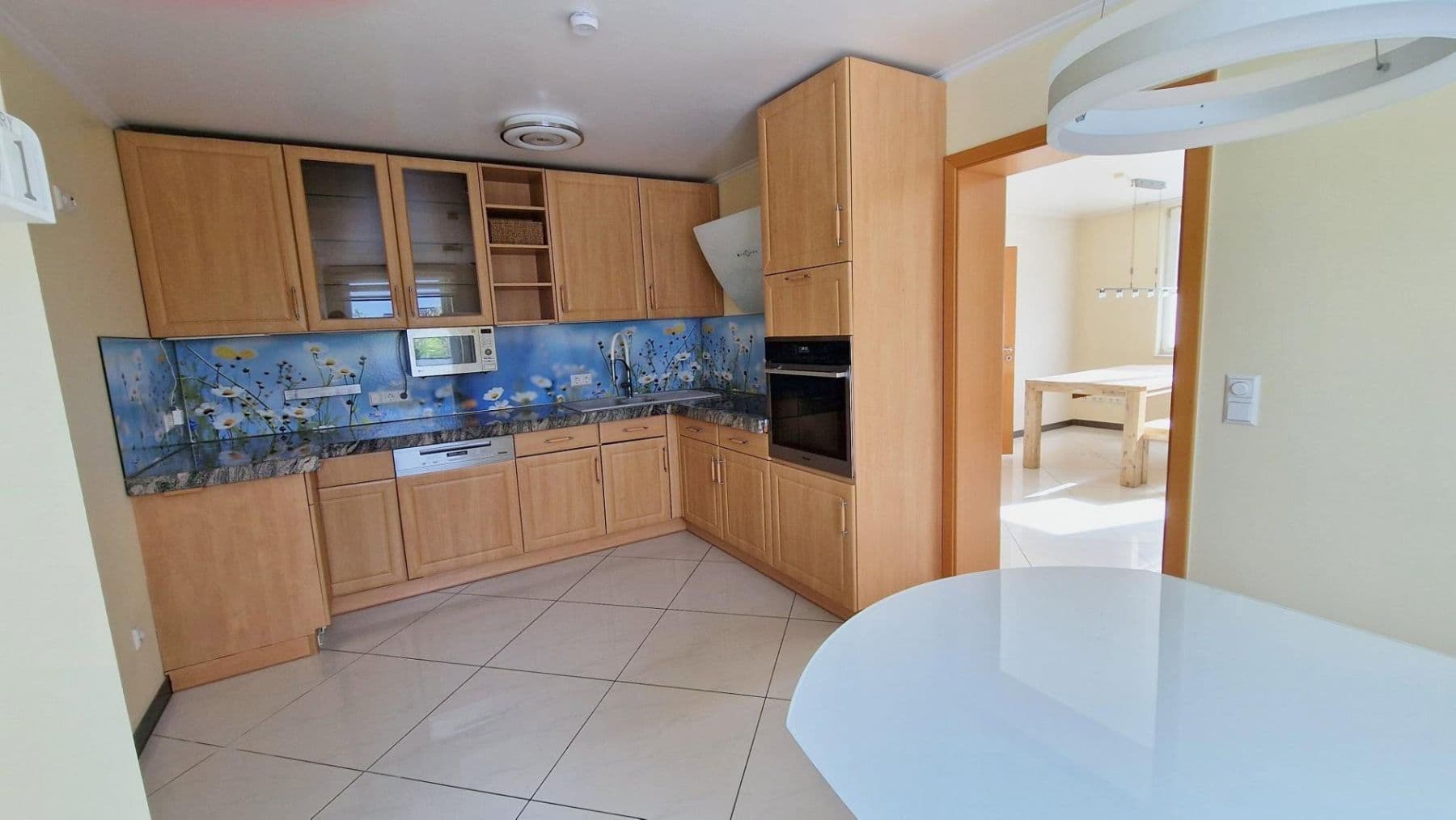 Predaj bytu 5-izbový 112 m², Herzebrocker Str. 88, Gütersloh, Severné Porýnie - Westfálsko Predaj bytu 5-izbový 112 m², Herzebrocker Str. 88, Gütersloh, Severné Porýnie - Westfálsko