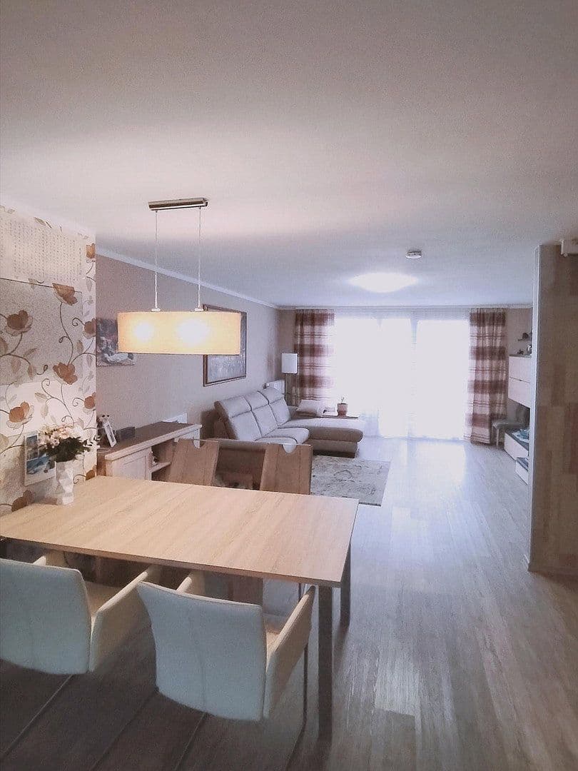 Predaj domu 141 m², pozemok 252 m², Ingolstadt, Bavorsko Predaj domu 141 m², pozemok 252 m², Ingolstadt, Bavorsko