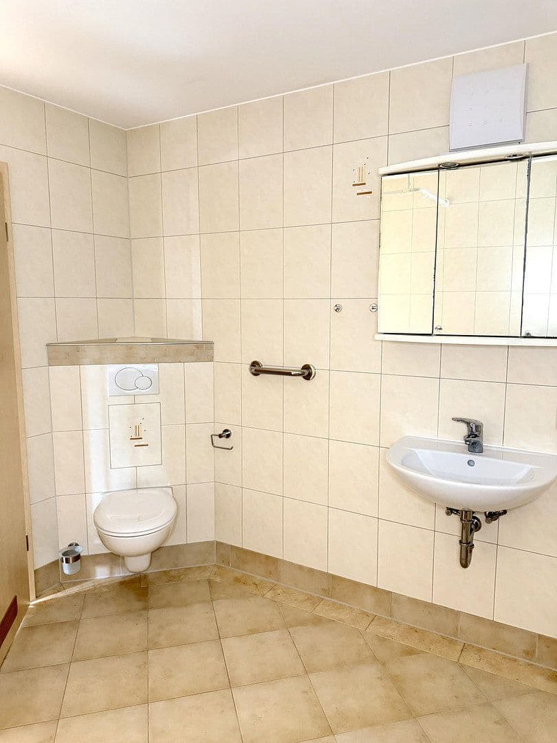 Prenájom bytu 2-izbový 61 m², Egenhauser Str. 41, Haiterbach, Bádensko-Wurttembersko Prenájom bytu 2-izbový 61 m², Egenhauser Str. 41, Haiterbach, Bádensko-Wurttembersko