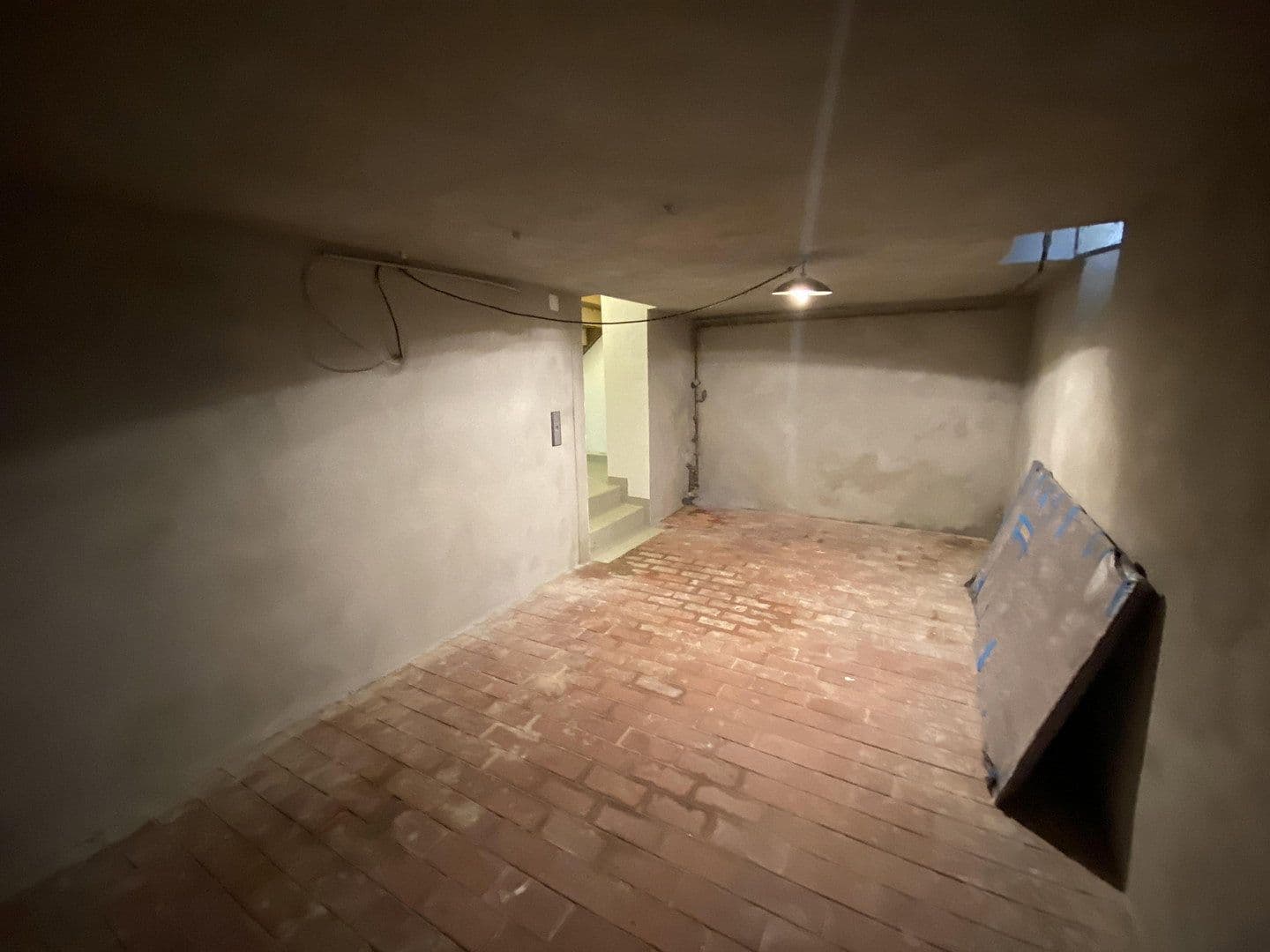 Prenájom bytu 6-izbový 146 m², Holzgrundstraße 17/2, Kornwestheim, Bádensko-Wurttembersko Prenájom bytu 6-izbový 146 m², Holzgrundstraße 17/2, Kornwestheim, Bádensko-Wurttembersko