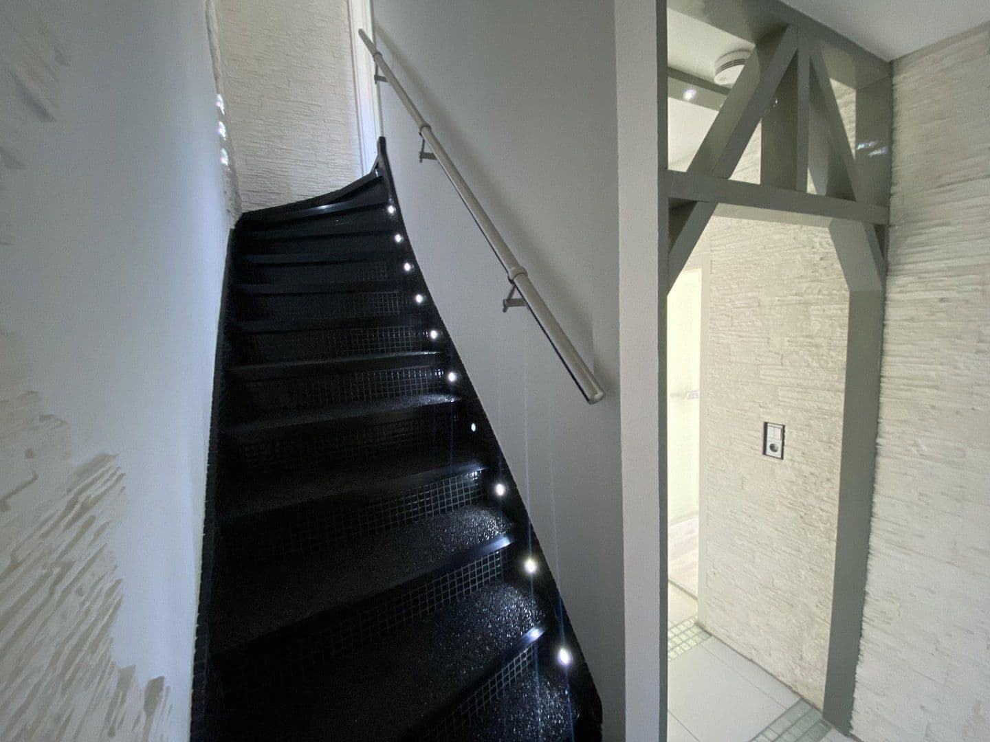 Prenájom bytu 6-izbový 146 m², Holzgrundstraße 17/2, Kornwestheim, Bádensko-Wurttembersko Prenájom bytu 6-izbový 146 m², Holzgrundstraße 17/2, Kornwestheim, Bádensko-Wurttembersko