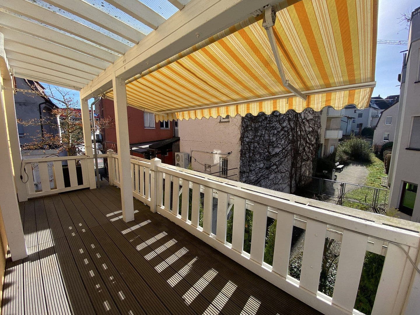 Prenájom bytu 6-izbový 146 m², Holzgrundstraße 17/2, Kornwestheim, Bádensko-Wurttembersko Prenájom bytu 6-izbový 146 m², Holzgrundstraße 17/2, Kornwestheim, Bádensko-Wurttembersko