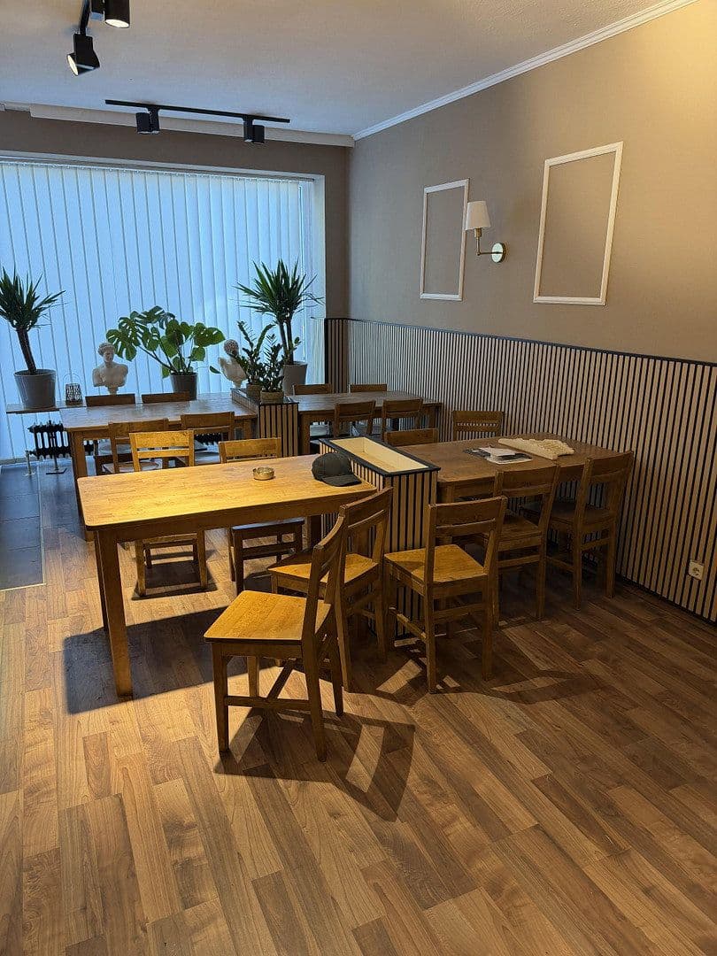 Prenájom kancelárie 52 m², Wuppertal, Severné Porýnie - Westfálsko Prenájom kancelárie 52 m², Wuppertal, Severné Porýnie - Westfálsko