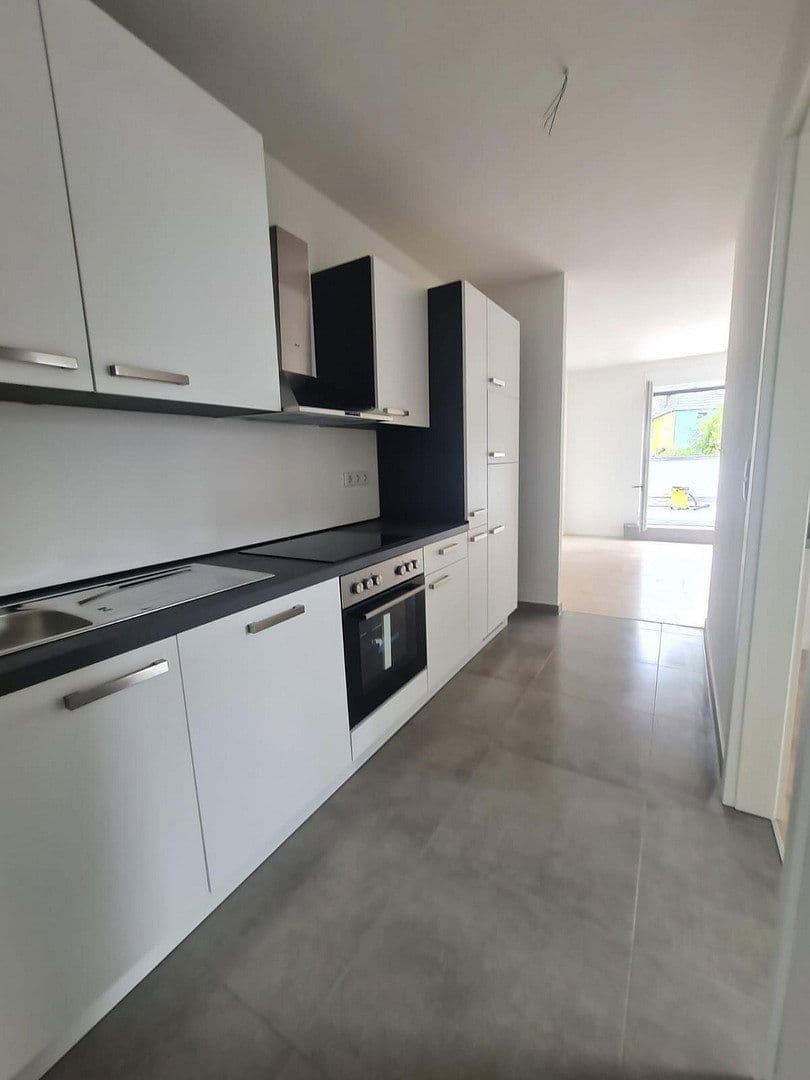 Prenájom bytu 2-izbový 50 m², Frintroper Str. 208, Essen, Severné Porýnie - Westfálsko Prenájom bytu 2-izbový 50 m², Frintroper Str. 208, Essen, Severné Porýnie - Westfálsko