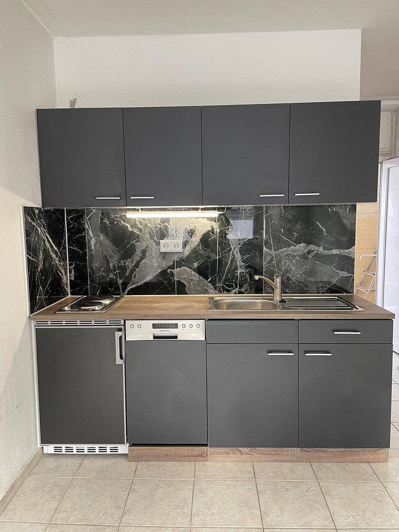 Prenájom bytu 1-izbový 24 m², Mainz, Porýnie-Falcko Prenájom bytu 1-izbový 24 m², Mainz, Porýnie-Falcko