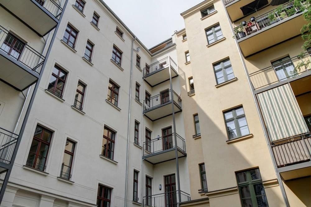 Prenájom bytu 3-izbový 128 m², Leipzig, Sasko Prenájom bytu 3-izbový 128 m², Leipzig, Sasko