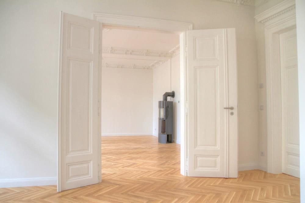 Prenájom bytu 3-izbový 128 m², Leipzig, Sasko Prenájom bytu 3-izbový 128 m², Leipzig, Sasko