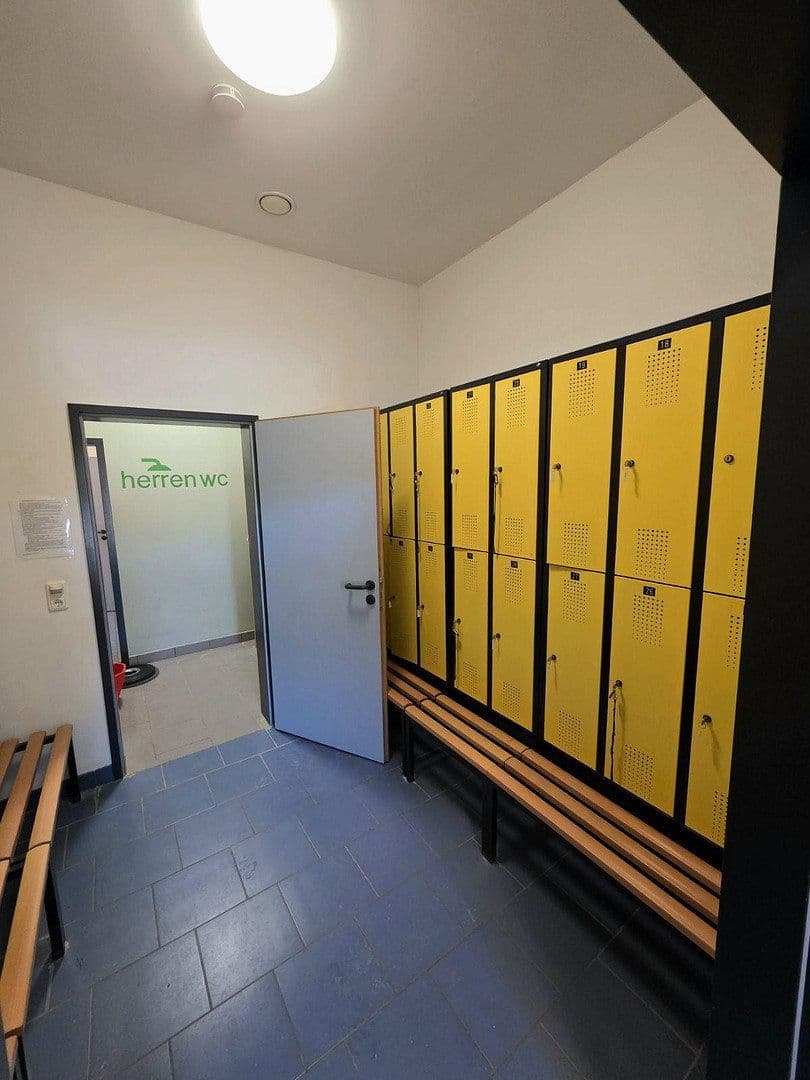 Prenájom kancelárie 140 m², Kalkhorster Str 5, Kalkhorst, Meklenbursko-Predpomoransko Prenájom kancelárie 140 m², Kalkhorster Str 5, Kalkhorst, Meklenbursko-Predpomoransko