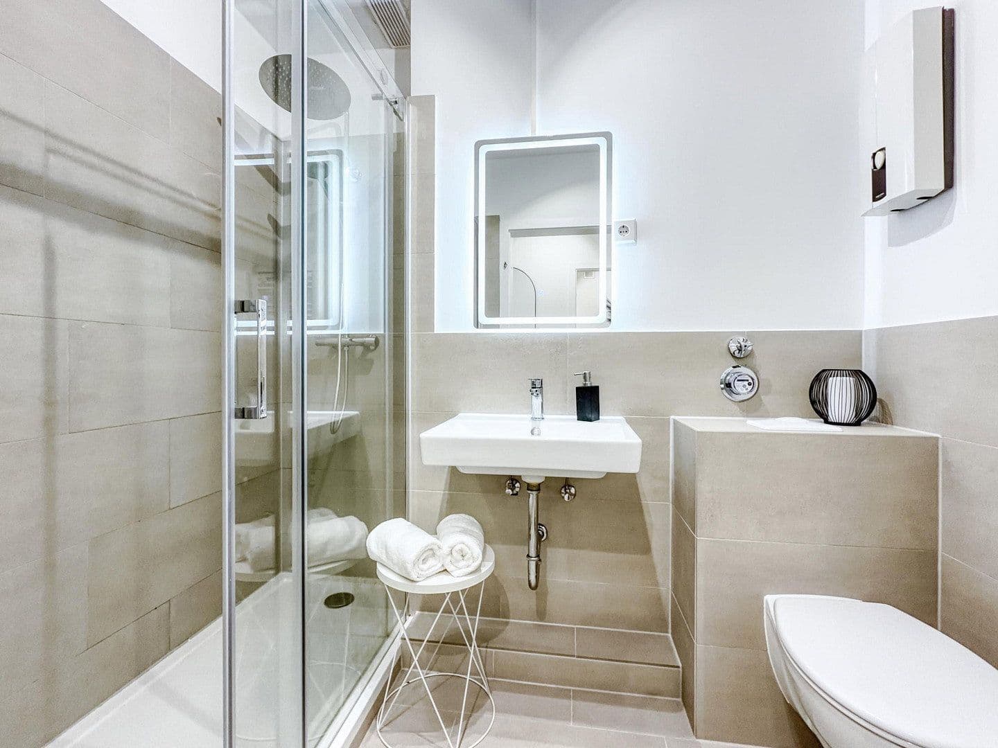 Predaj bytu 2-izbový 45 m², Hamburg Meiendorf, Hamburg Predaj bytu 2-izbový 45 m², Hamburg Meiendorf, Hamburg