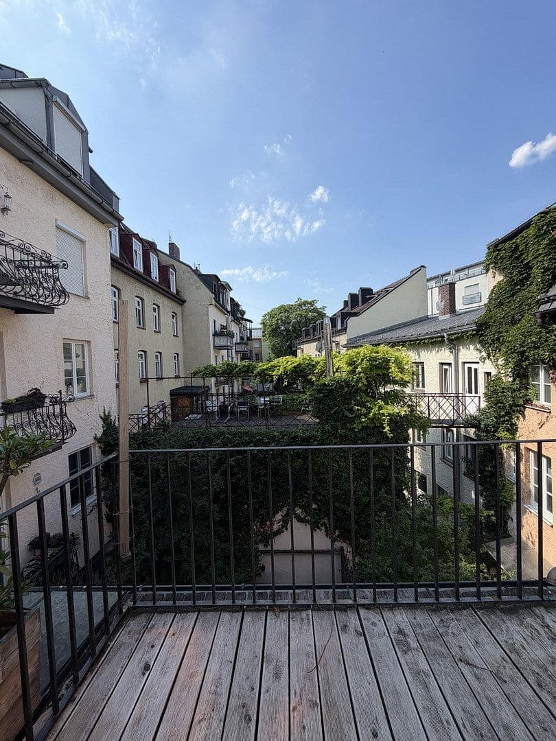 Predaj bytu 2-izbový 78 m², München, Bavorsko Predaj bytu 2-izbový 78 m², München, Bavorsko