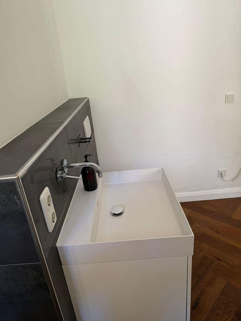 Predaj bytu 2-izbový 78 m², München, Bavorsko Predaj bytu 2-izbový 78 m², München, Bavorsko